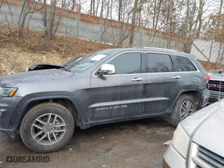 2019 Jeep Grand Cherokee Limited with VIN 1C4RJFBG8KC782907, listed as a IAAI auction lot 41476468 with 64,184 mi miles. Bid and sale history available at carsss.com. Image 15.