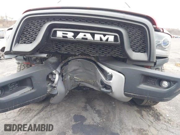2016 Ram 1500 Rebel z VIN 1C6RR7YT3GS307866, wystawiony jako IAAI lot #42008912 z przebiegiem 65 556 mil mil oraz . Historia ofert i sprzedaży dostępna na DreamBid. Obrazek 6.