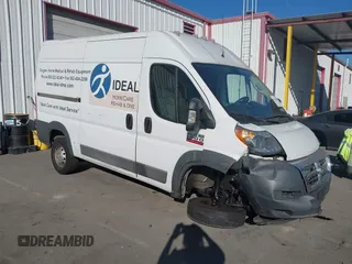 2017 Ram ProMaster Cargo with VIN 3C6TRVBG2HE549882, listed as a IAAI auction lot 41135506 with 221,688 mi miles. Bid and sale history available at carsss.com. Image 1.