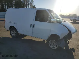 2004 Chevrolet Astro Cargo Van with VIN 1GCDM19X04B108883, listed as a Copart auction lot 50061715 with 0 mi miles and Salvage Title. Bid and sale history available at carsss.com. Image 4.
