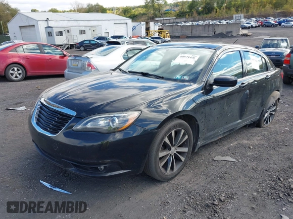 2013 Chrysler 200 Limited with VIN 1C3CCBCG5DN617075, listed as a IAAI auction lot 40571420 with 179,750 mi miles. Bid and sale history available at carsss.com. Image 2.
