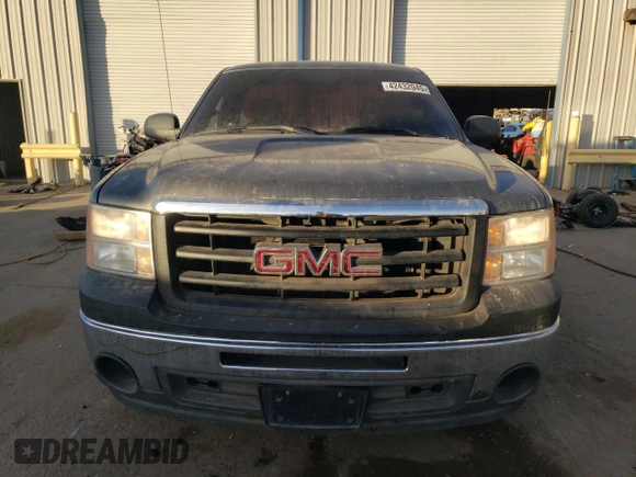 2011 GMC Sierra 1500 Work Truck z VIN 1GTN1TEX5BZ336641, wystawiony jako Copart lot #42432045 z przebiegiem 105 362 mil mil oraz Szkody całkowita. Historia ofert i sprzedaży dostępna na DreamBid. Obrazek 5.