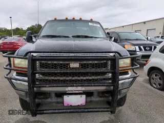 2000 Ford Super Duty F-250 XL with VIN 1FTNW21FXYEC96890, listed as a Copart auction lot 74687394 with Not Provided miles and Salvage Title. Bid and sale history available at carsss.com. Image 5.