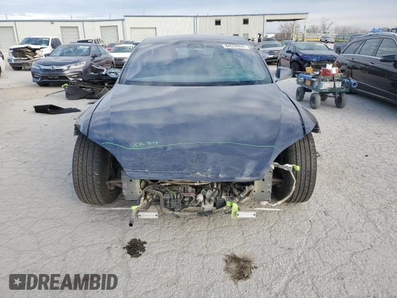 2019 Tesla Model S 75D z VIN 5YJSA1E26KF311684, wystawiony jako Copart lot #84538004 z przebiegiem 165 323 mil mil oraz Szkoda całkowita • Salvage title. Historia ofert i sprzedaży dostępna na DreamBid. Obrazek 5.