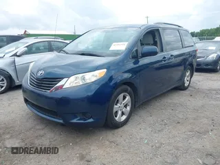 2012 Toyota Sienna LE AAS с VIN 5TDKK3DC7CS268098, выставлен на аукционе IAAI как лот 42451544 с пробегом 265 316 миль миль и . История ставок и продаж доступна на DreamBid. Изображение 22.