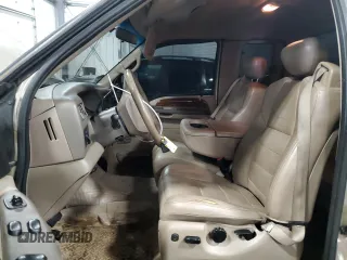 2001 Ford Super Duty F-250 XL with VIN 1FTNX21F51EC56106, listed as a Copart auction lot 89001365 with 153,839 mi miles and Salvage Title. Bid and sale history available at carsss.com. Image 7.