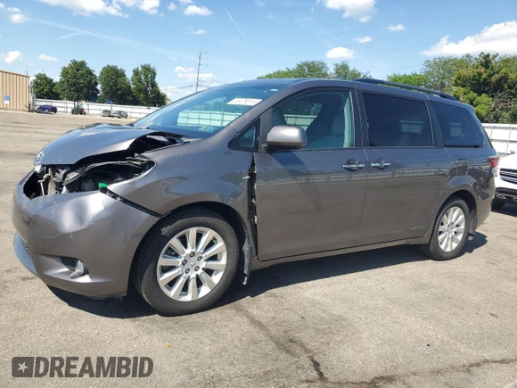 2016 Toyota Sienna Limited с VIN 5TDDK3DC0GS136248, выставлен на аукционе Copart как лот 63476815 с пробегом 131 970 миль миль и Списание • Salvage title. История ставок и продаж доступна на DreamBid. Изображение 1.