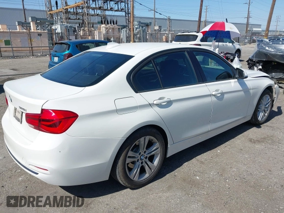 2016 BMW 3 Series 328i z VIN WBA8E9C56GK648695, wystawiony jako IAAI lot #42303074 z przebiegiem 106 192 mil mil oraz . Historia ofert i sprzedaży dostępna na DreamBid. Obrazek 4.