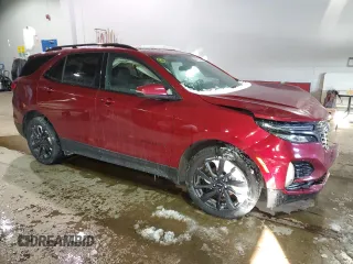2023 Chevrolet Equinox RS z VIN 3GNAXWEG5PL265087, wystawiony jako Copart lot #44115355 z przebiegiem 29 301 mil mil oraz Szkoda całkowita • Salvage title. Historia ofert i sprzedaży dostępna na DreamBid. Obrazek 4.