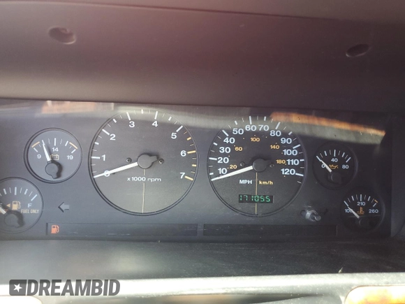 1997 Jeep Grand Cherokee Limited with VIN 1J4GZ78Y7VC573971, listed as a Copart auction lot 61358024 with 171,055 mi miles and Salvage Title. Bid and sale history available at carsss.com. Image 9.