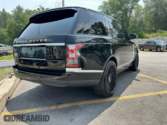 2015 Land Rover Range Rover HSE with VIN SALGS2VF1FA225878, listed as a Copart auction lot 61029065 with 143,000 mi miles and Clean title. Bid and sale history available at DreamBid. Image 3.