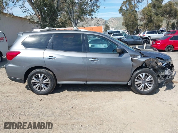 2019 Nissan Pathfinder S with VIN 5N1DR2MN0KC606551, listed as a IAAI auction lot 41883904 with 40,804 mi miles and . Bid and sale history available at DreamBid. Image 13.