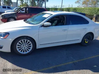 2015 Volkswagen Passat 1.8T SE w/Sunroof & Nav with VIN 1VWBT7A3XFC075648, listed as a IAAI auction lot 40808040 with 189,620 mi miles. Bid and sale history available at carsss.com. Image 6.