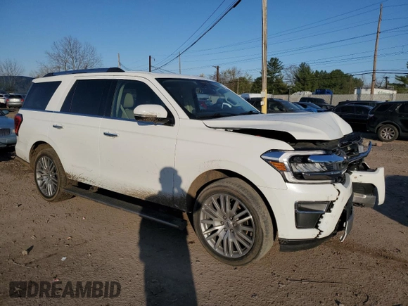 2022 Ford Expedition Limited z VIN 1FMJU2AT0NEA31719, wystawiony jako Copart lot #53566575 z przebiegiem 41 753 mil mil oraz Szkoda całkowita • Salvage title. Historia ofert i sprzedaży dostępna na DreamBid. Obrazek 4.