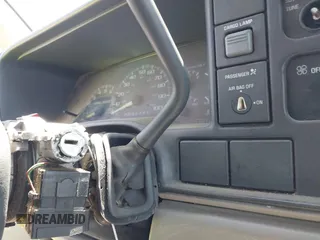 1997 Chevrolet Silverado 1500 with VIN 2GCEK19R0V1222296, listed as a IAAI auction lot 42195350 with 358,885 mi miles and . Bid and sale history available at DreamBid. Image 16.