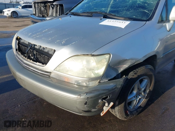 2003 Lexus RX 300 with VIN JTJGF10U330150157, listed as a IAAI auction lot 41325933 with 198,075 mi miles and . Bid and sale history available at carsss.com. Image 13.