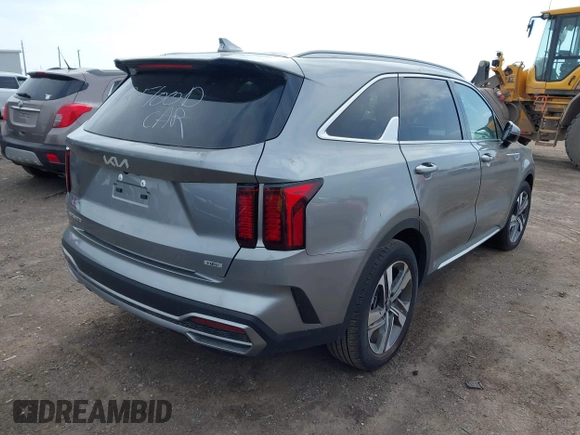 2023 Kia Sorento EX z VIN KNDRHDLG6P5209630, wystawiony jako IAAI lot #41967082 z przebiegiem 4095 mil mil oraz . Historia ofert i sprzedaży dostępna na DreamBid. Obrazek 4.