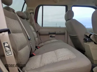 2004 Ford Explorer Sport Trac XLS с VIN 1FMZU67K74UA46795, выставлен на аукционе Copart как лот 51621905 с пробегом Не указан миль и Чистый • Clean title. История ставок и продаж доступна на DreamBid. Изображение 10.