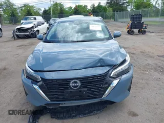 2024 Nissan Sentra SV с VIN 3N1AB8CV5RY365008, выставлен на аукционе IAAI как лот 42211995 с пробегом 4 406 миль миль и . История ставок и продаж доступна на DreamBid. Изображение 12.