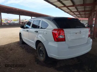 2008 Dodge Caliber SE with VIN 1B3HB28B38D656519, listed as a IAAI auction lot 42152064 with 209,292 mi miles. Bid and sale history available at carsss.com. Image 3.