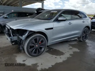 2017 Jaguar F-Pace z VIN SADCP2BV8HA048370, wystawiony jako Copart lot #53865225 z przebiegiem 43 540 mil mil oraz Szkoda całkowita • Salvage title. Historia ofert i sprzedaży dostępna na DreamBid. Obrazek 1.
