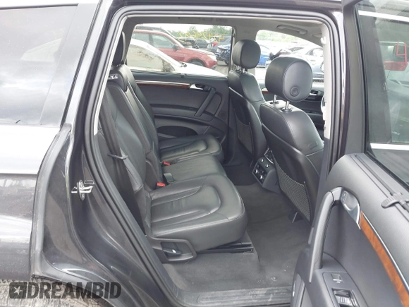 2014 Audi Q7 Premium Plus with VIN WA1LGAFE7ED001805, listed as a IAAI auction lot 42424693 with 92,720 mi miles and . Bid and sale history available at DreamBid. Image 8.