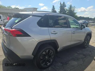 2022 Toyota RAV4 Hybrid XLE Premium с VIN 4T3B6RFV2NU084419, выставлен на аукционе IAAI как лот 42796180 с пробегом 76 607 миль миль и . История ставок и продаж доступна на DreamBid. Изображение 8.