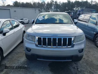 2013 Jeep Grand Cherokee Limited with VIN 1C4RJEBG2DC578388, listed as a IAAI auction lot 41624008 with 182,970 mi miles. Bid and sale history available at carsss.com. Image 12.