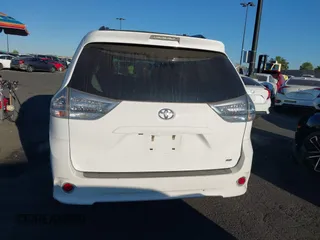 2017 Toyota Sienna SE with VIN 5TDXZ3DCXHS839141, listed as a IAAI auction lot 42616187 with 106,900 mi miles and . Bid and sale history available at DreamBid. Image 17.