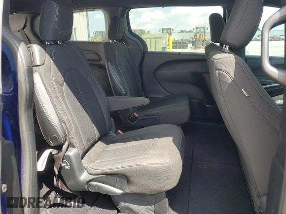 2020 Chrysler Pacifica Touring with VIN 2C4RC1FG4LR111119, listed as a Copart auction lot 54916655 with 66,789 mi miles and Salvage Title. Bid and sale history available at DreamBid. Image 11.