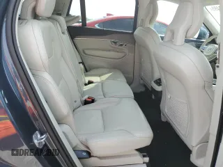 2021 Volvo XC90 Inscription with VIN YV4A22PL0M1746505, listed as a Copart auction lot 60168495 with 62,684 mi miles and Salvage title. Bid and sale history available at DreamBid. Image 11.