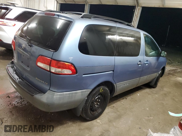 2002 Toyota Sienna CE with VIN 4T3ZF19CX2U448673, listed as a Copart auction lot 42005585 with 270,701 mi miles and Clean Title. Bid and sale history available at carsss.com. Image 3.