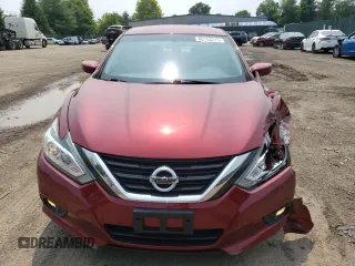 2017 Nissan Altima S with VIN 1N4AL3AP3HC261695, listed as a Copart auction lot 60153315 with 152,022 mi miles and Salvage title. Bid and sale history available at DreamBid. Image 5.
