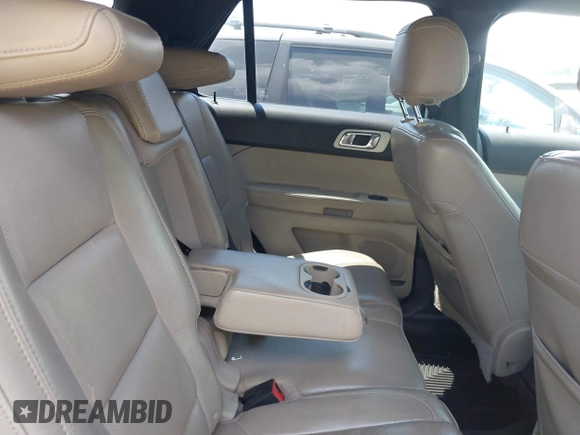 2011 Ford Explorer Limited z VIN 1FMHK7F81BGA63813, wystawiony jako IAAI lot #42673139 z przebiegiem 182 107 mil mil oraz . Historia ofert i sprzedaży dostępna na DreamBid. Obrazek 8.