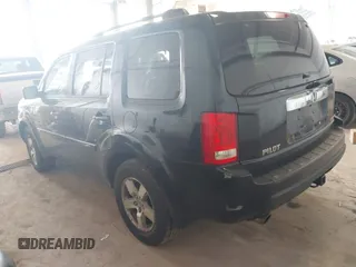 2009 Honda Pilot EX-L with VIN 5FNYF48509B036410, listed as a IAAI auction lot 41859708 with 216,558 mi miles. Bid and sale history available at carsss.com. Image 3.