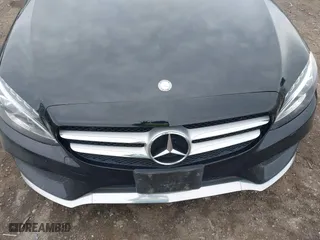2015 Mercedes-Benz C-Class C 300 Luxury with VIN 55SWF4KB3FU001733, listed as a IAAI auction lot 41959600 with 102,980 mi miles. Bid and sale history available at carsss.com. Image 6.