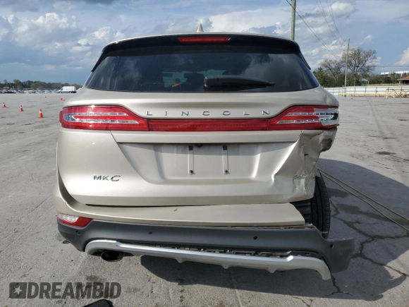 2017 Lincoln MKC Reserve with VIN 5LMCJ3C93HUL02501, listed as a Copart auction lot 52039435 with 77,052 mi miles and Salvage title. Bid and sale history available at DreamBid. Image 6.