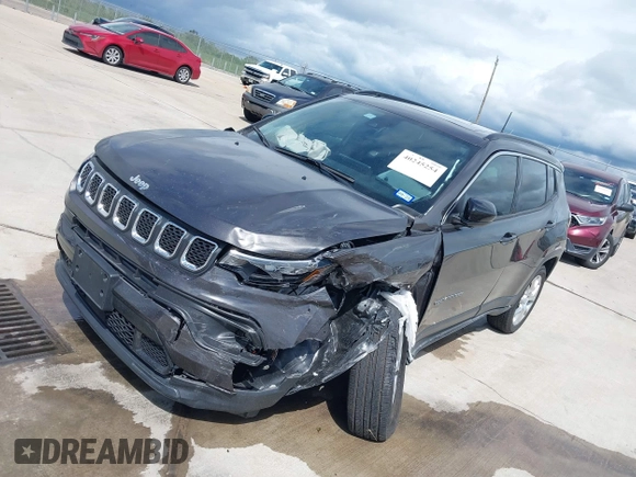 2023 Jeep Compass Latitude Lux с VIN 3C4NJDFN4PT513651, выставлен на аукционе IAAI как лот 40245254 с пробегом 3 545 миль миль и . История ставок и продаж доступна на DreamBid. Изображение 6.