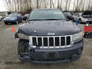 2013 Jeep Grand Cherokee Laredo with VIN 1C4RJFAG6DC630354, listed as a Copart auction lot 49773425 with 113,291 mi miles and Salvage Title. Bid and sale history available at carsss.com. Image 5.