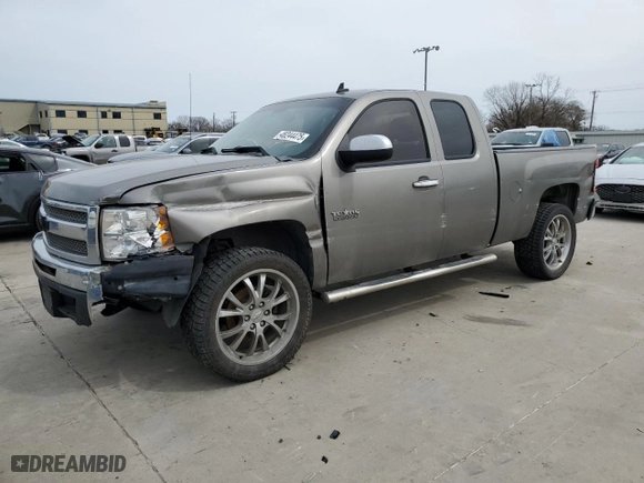 2013 Chevrolet Silverado 1500 LT with VIN 1GCRCSE03DZ111825, listed as a Copart auction lot 48244475 with 219,046 mi miles and Salvage Title. Bid and sale history available at carsss.com. Image 1.