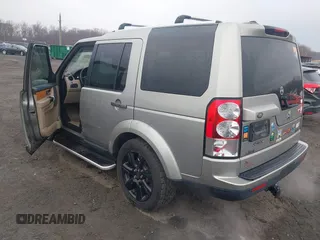 2013 Land Rover LR4 HSE z VIN SALAG2D42DA673308, wystawiony jako IAAI lot #41673319 z przebiegiem 191 984 mil mil oraz . Historia ofert i sprzedaży dostępna na DreamBid. Obrazek 3.
