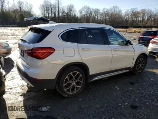 2020 BMW X1 xDrive28i with VIN WBXJG9C0XL5P55506, listed as a Copart auction lot 40137583 with 37,178 mi miles. Bid and sale history available at carsss.com. Image 3.