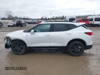 2021 Chevrolet Blazer RS z VIN 3GNKBERS7MS508086, wystawiony jako IAAI lot #40921436 z przebiegiem 66 072 mil mil oraz . Historia ofert i sprzedaży dostępna na DreamBid. Obrazek 14.