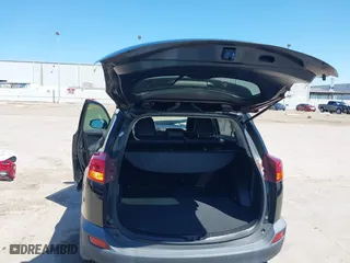 2014 Toyota RAV4 XLE with VIN 2T3WFREV6EW103184, listed as a IAAI auction lot 41966617 with 116,533 mi miles. Bid and sale history available at carsss.com. Image 17.