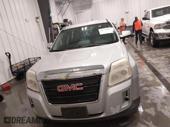 2010 GMC Terrain SLE-1 with VIN 2CTFLCEW9A6270499, listed as a IAAI auction lot 41755995 with 146,419 mi miles. Bid and sale history available at carsss.com. Image 12.