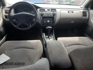 2001 Honda Accord LX z VIN 1HGCG564X1A135855, wystawiony jako Copart lot #57346815 z przebiegiem 235 585 mil mil oraz Szkoda całkowita • Salvage title. Historia ofert i sprzedaży dostępna na DreamBid. Obrazek 8.