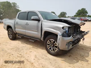 2021 Toyota Tacoma SR5 z VIN 5TFAZ5CN2MX099562, wystawiony jako Copart lot #59329335 z przebiegiem 23 570 mil mil oraz Czysty tytuł • Clean title. Historia ofert i sprzedaży dostępna na DreamBid. Obrazek 4.
