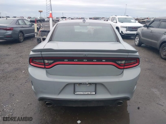 2022 Dodge Charger R/T with VIN 2C3CDXCTXNH231897, listed as a IAAI auction lot 41952981 with 70,433 mi miles. Bid and sale history available at carsss.com. Image 16.