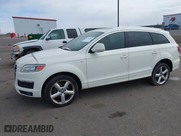 2008 Audi Q7 4.2L Premium with VIN WA1EV74L28D067833, listed as a IAAI auction lot 41541882 with 1 mi miles. Bid and sale history available at carsss.com. Image 2.