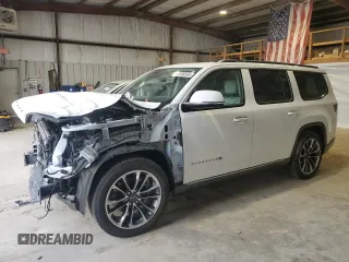 2022 Jeep Wagoneer Series III с VIN 1C4SJVDT4NS101691, выставлен на аукционе Copart как лот 49896565 с пробегом 51 985 миль миль и Списание • Salvage title. История ставок и продаж доступна на DreamBid. Изображение 1.